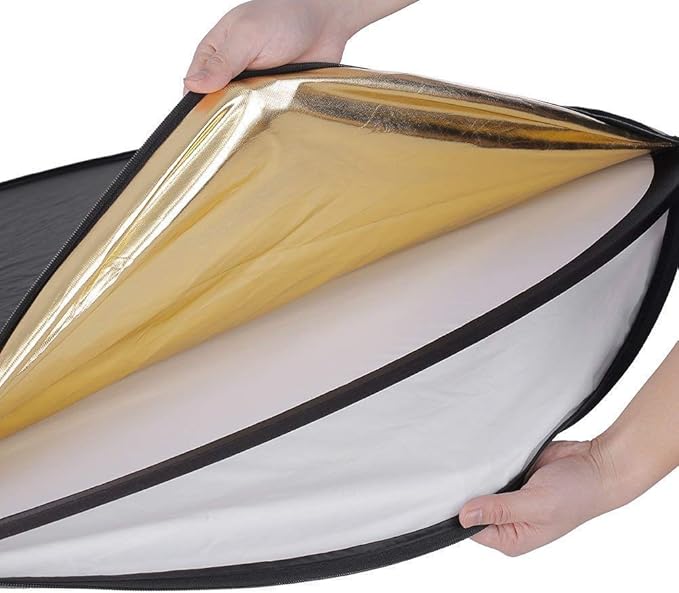Photography with the 42"/110cm Reflector 42-inch / 107 cm 5 in 1 Special Quality Collapsible Multi-Disc Light Reflector with Bag - Translucent, Silver, Gold, White and Black