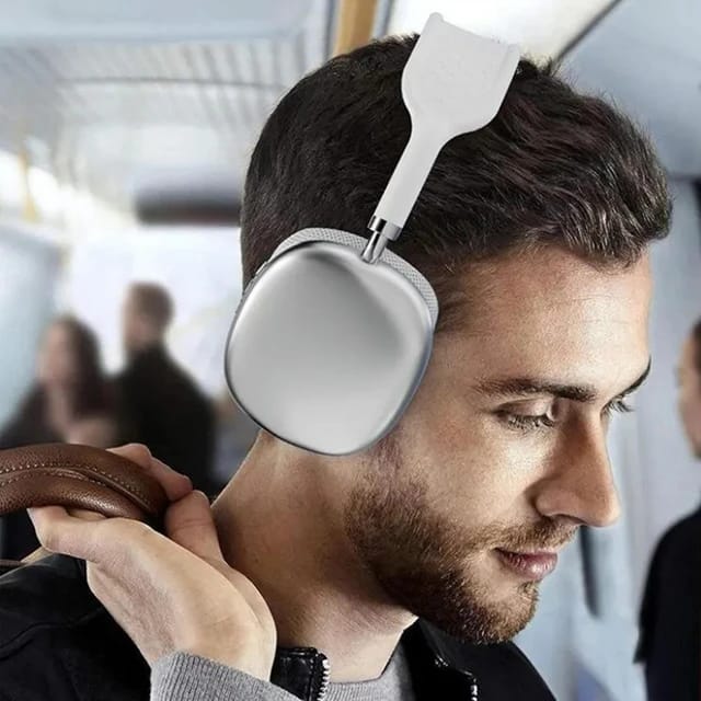 P9 Pro Max Wireless Bluetooth Headphones (Random Colour)