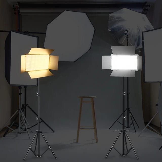 LED 520 Varicolor Professional Video Light 37 Watt For Youtubers| Video & Photo Shoots | Insta Reel Makers (Battery Powered)